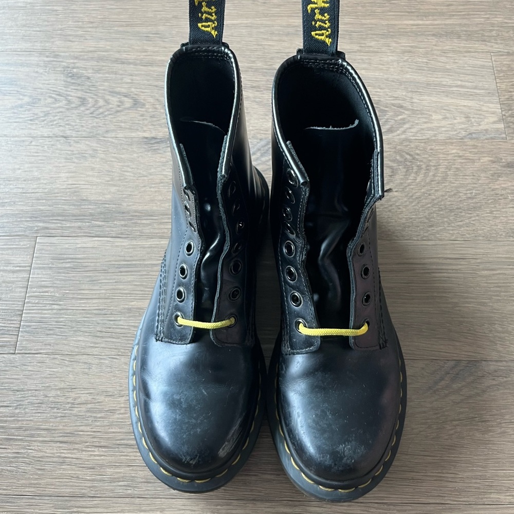 Doc Martens Boots